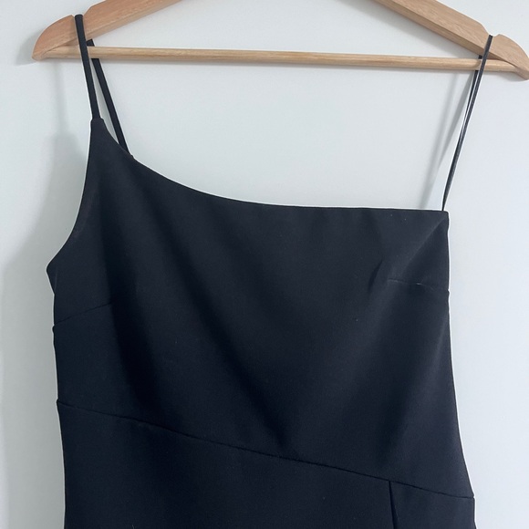 Black Dress - Picture 3 of 5